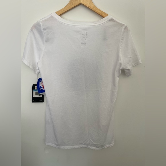 WOMENS Nike NBA SAN ANTONIO SPURS City Edition Essential T Shirt Sz M WHITE NWT - Picture 3 of 3